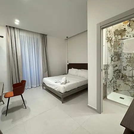 Hart Boutique Rooms-2